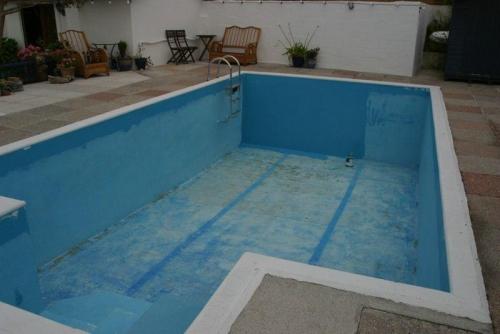 pool refurb (22)